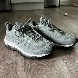 Women’s Nike Sneakers